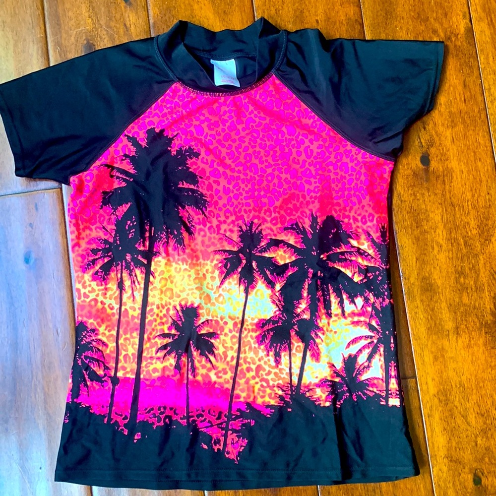 Xhilaration swim top. Girls size large 10/12